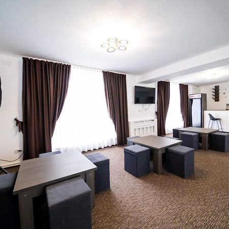 Danube Home Ostrovu Corbului エクステリア 写真