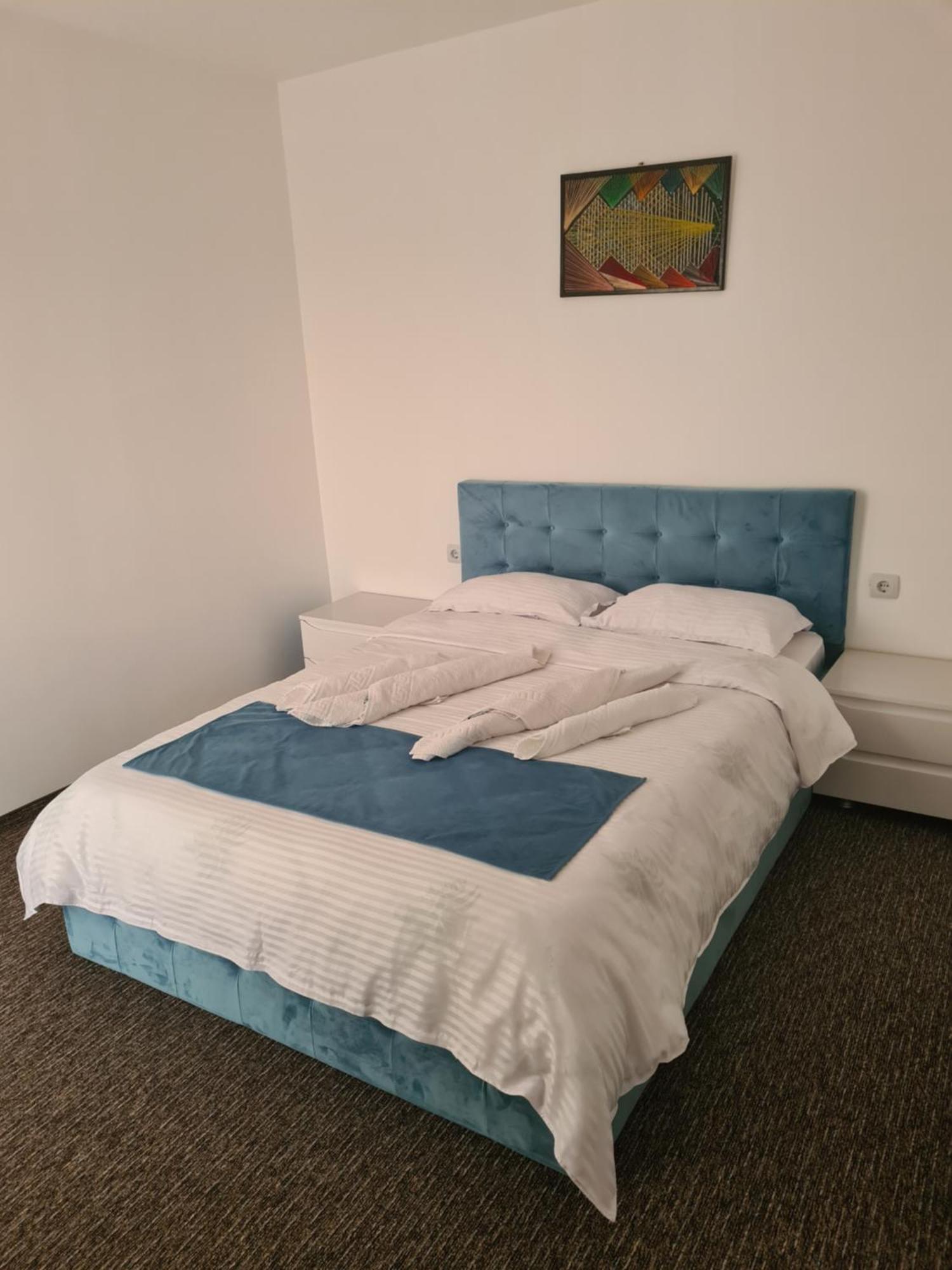 Danube Home Ostrovu Corbului エクステリア 写真