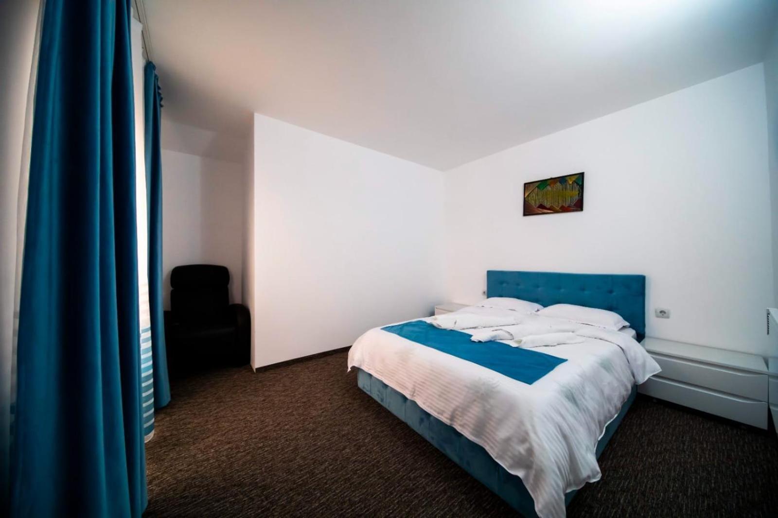 Danube Home Ostrovu Corbului エクステリア 写真
