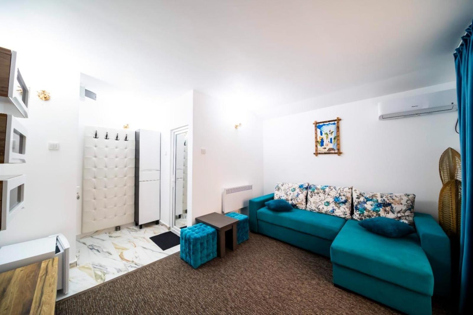 Danube Home Ostrovu Corbului エクステリア 写真